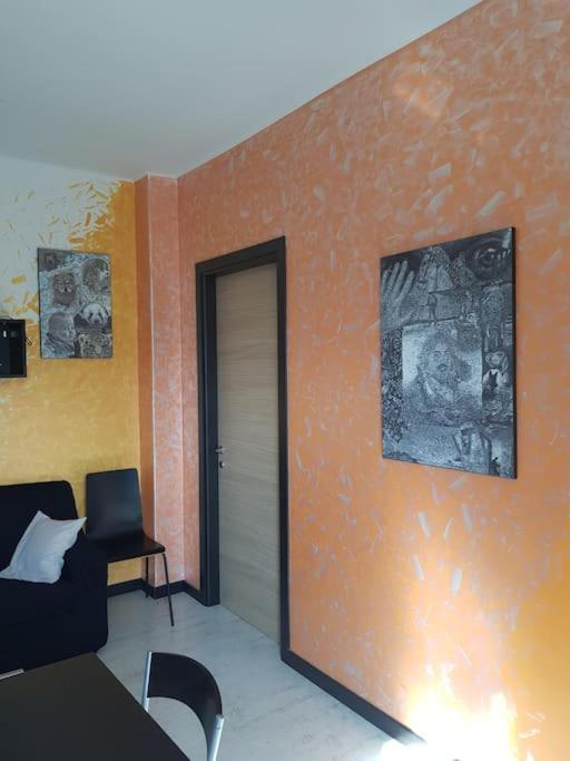 Casa Ellie - Casa Vacanze Con Giardino E Posto Auto Privati Grado Exterior foto